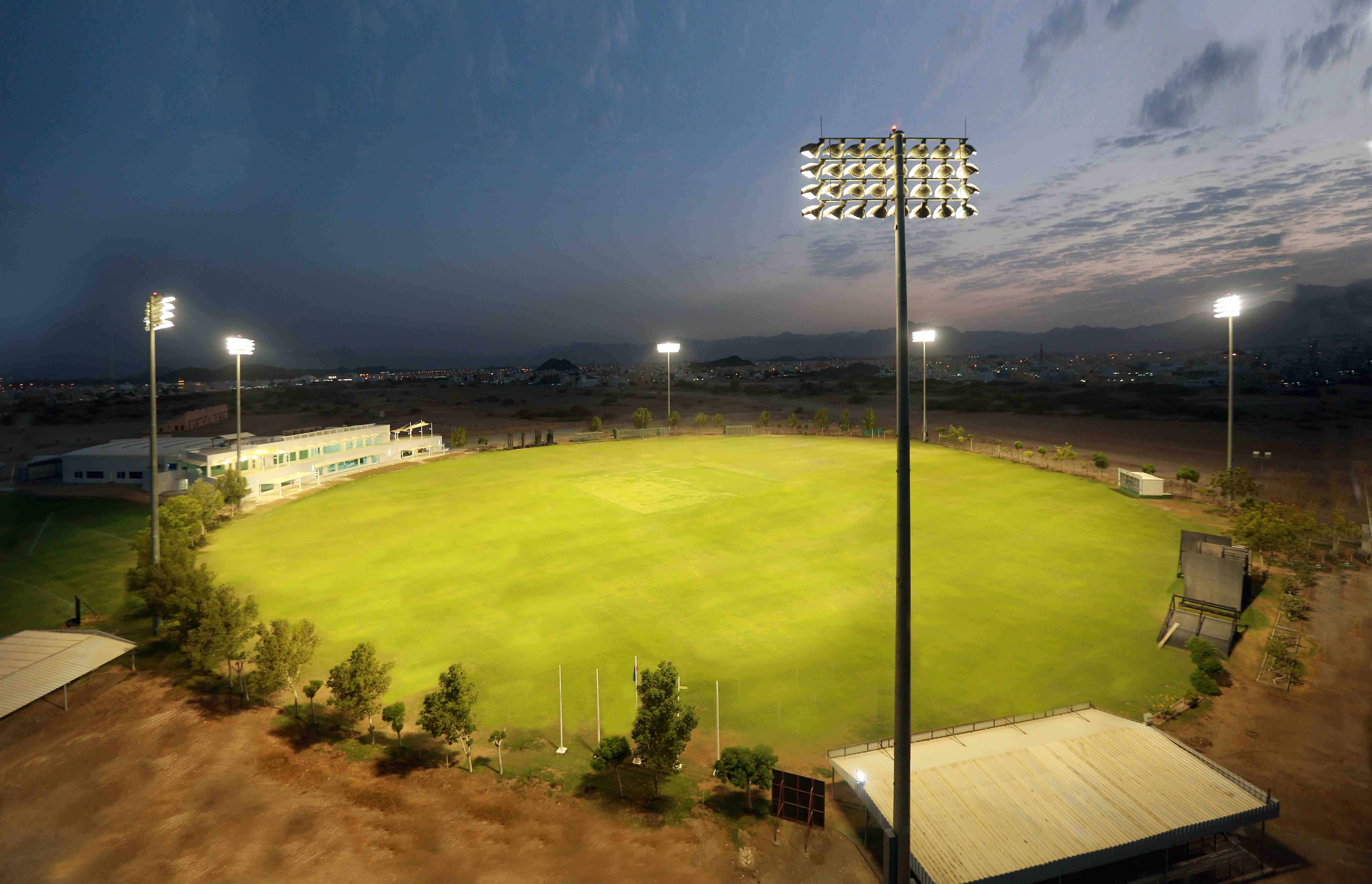 Ground at Night-JF3A1087 (1)