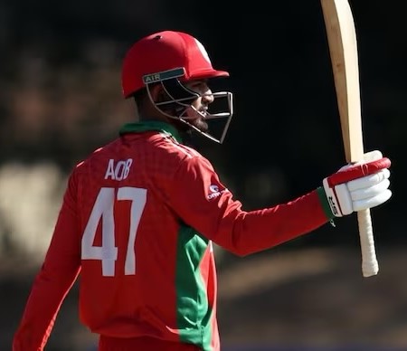 Aqib Ilyas acknowledges applause